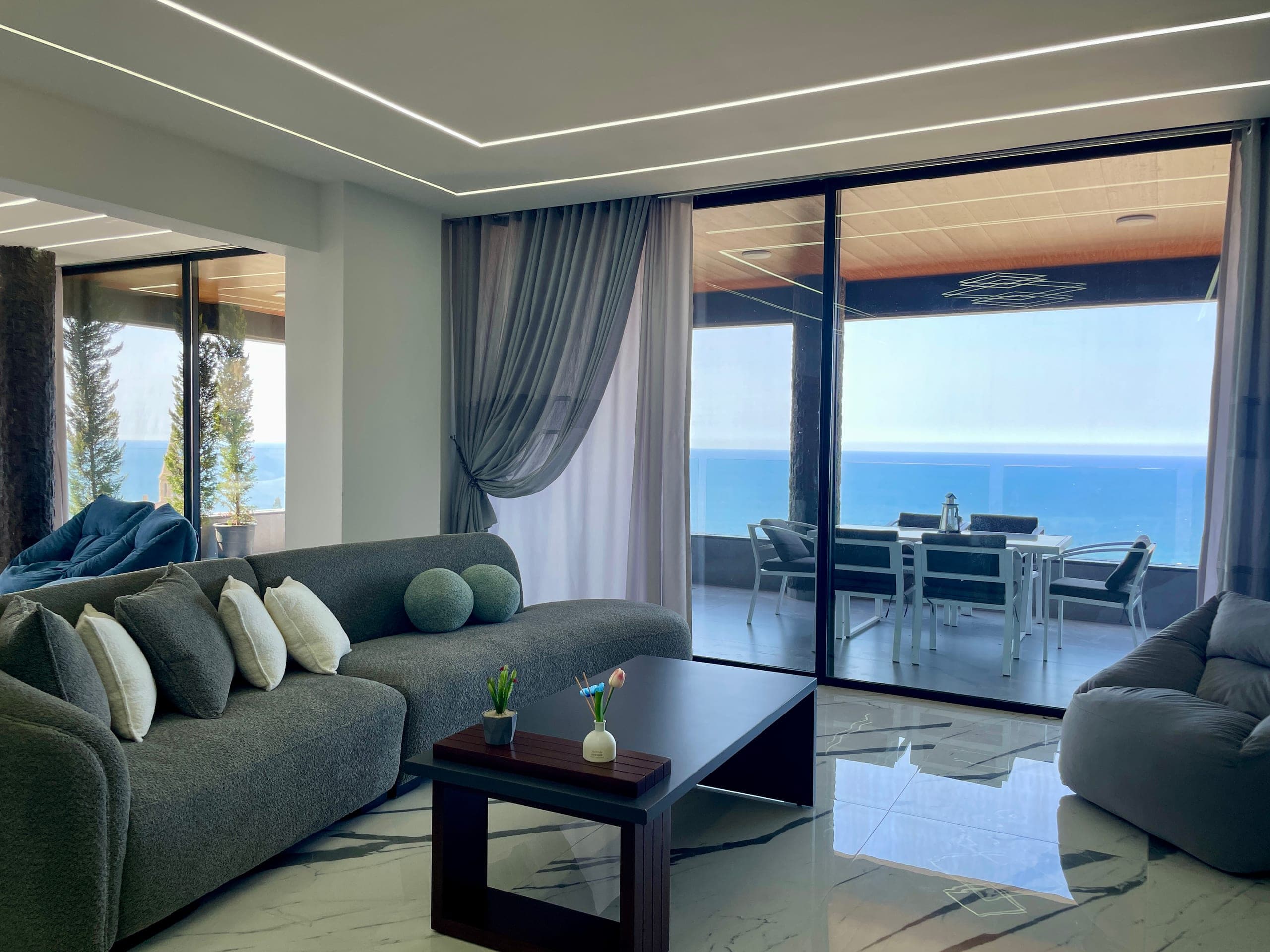 Luxury Coastal Stay