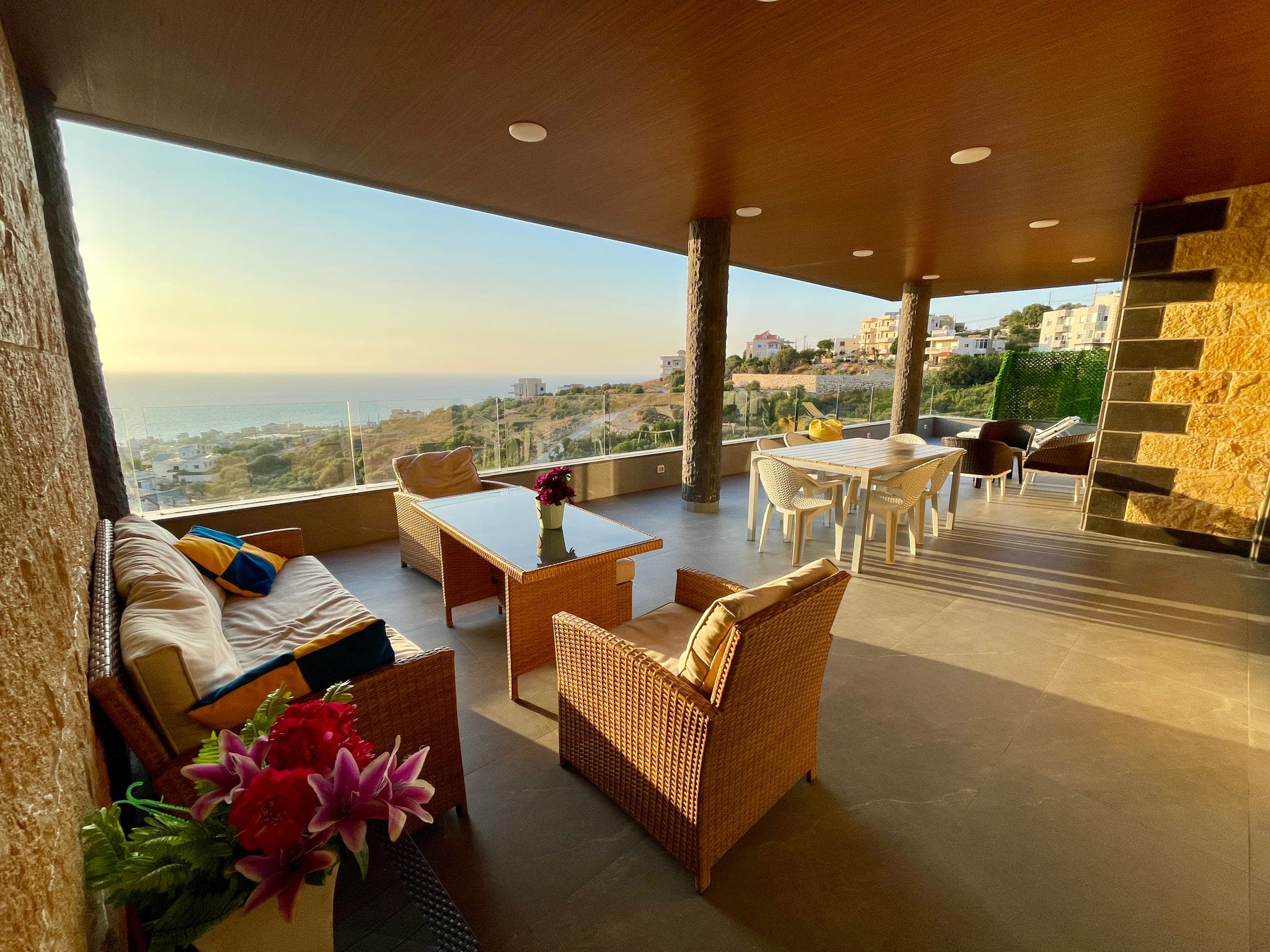 Three-Bedroom Sea View · Private Pool